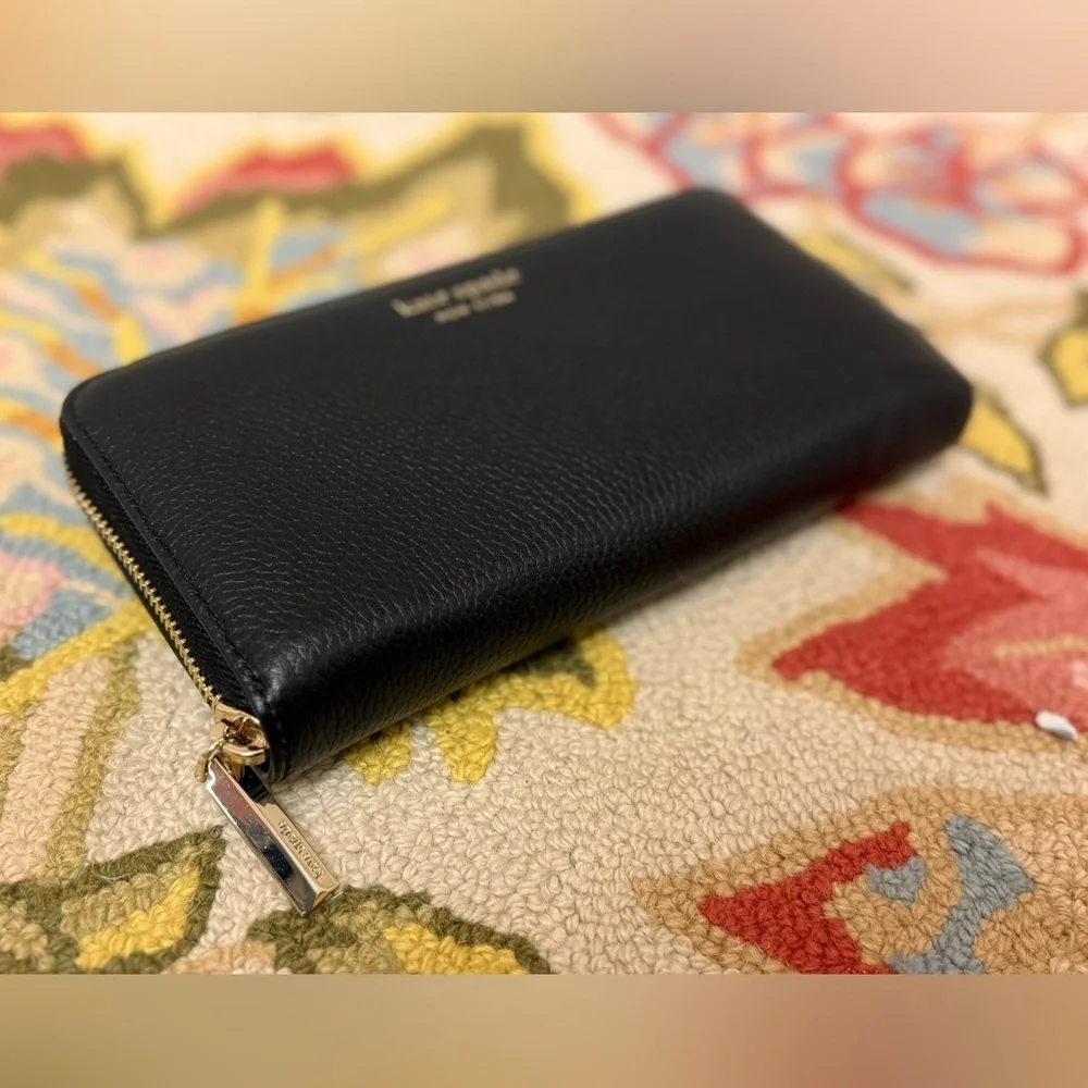 Kate Spade New York Large Black Leather Zip-Around Continental Clutch/Wallet